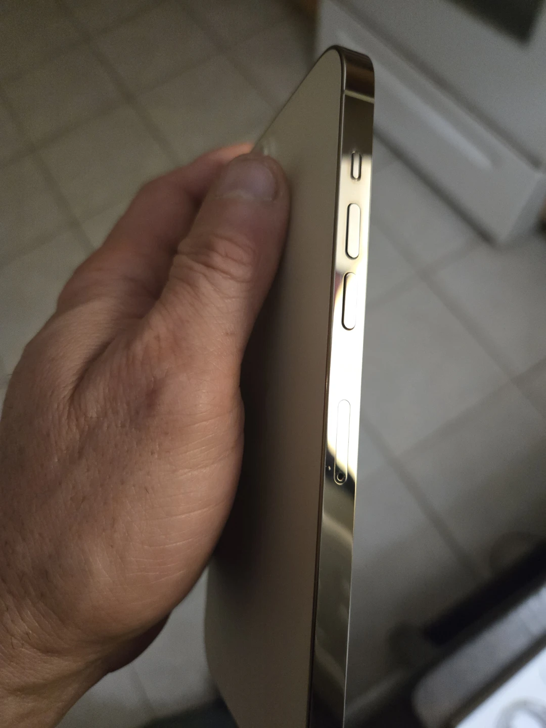 Iphone 14 pro max 128g 86 battery health - photo 5