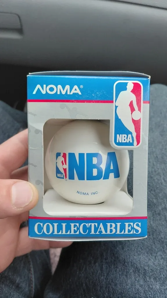 Noma NBA Vancouver Grizzlies Collectible Ball