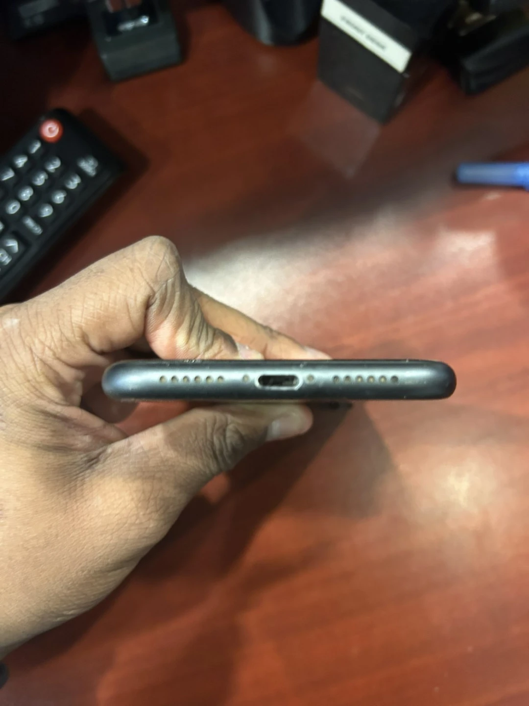 Apple iPhone 11 - Black - photo 3