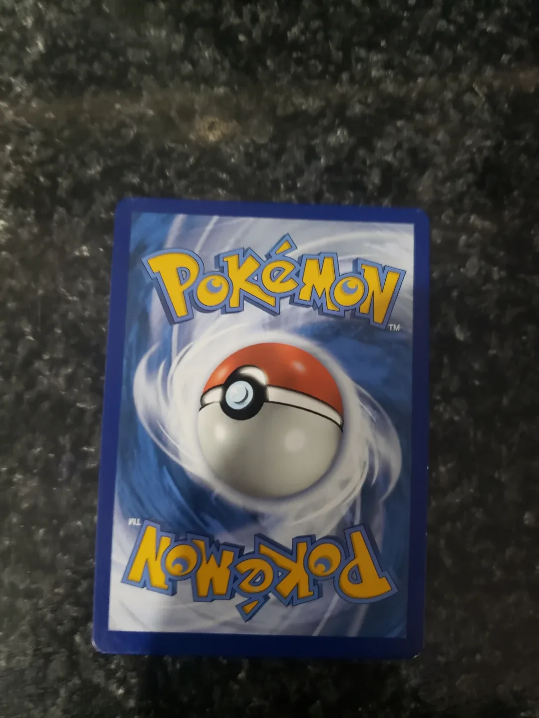 Mint Umbreon V Pokemon Card image indicator(3)