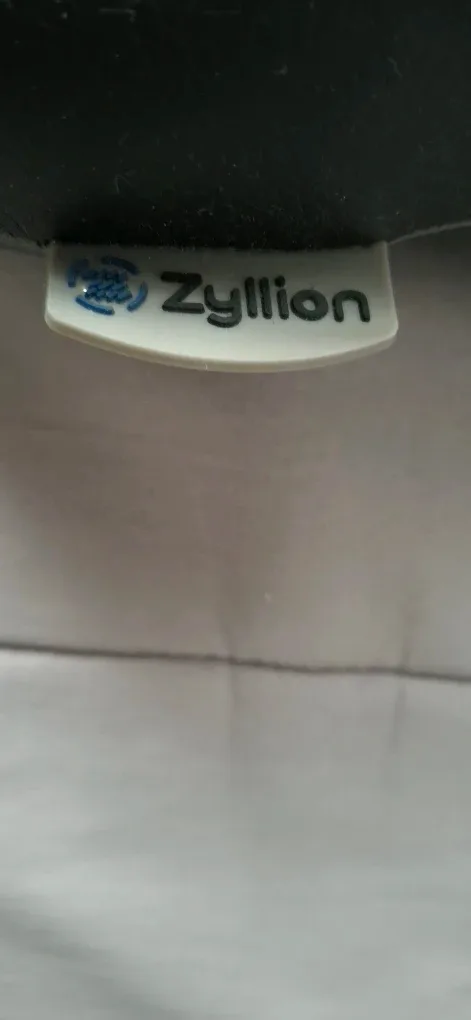 Zyllion back massager