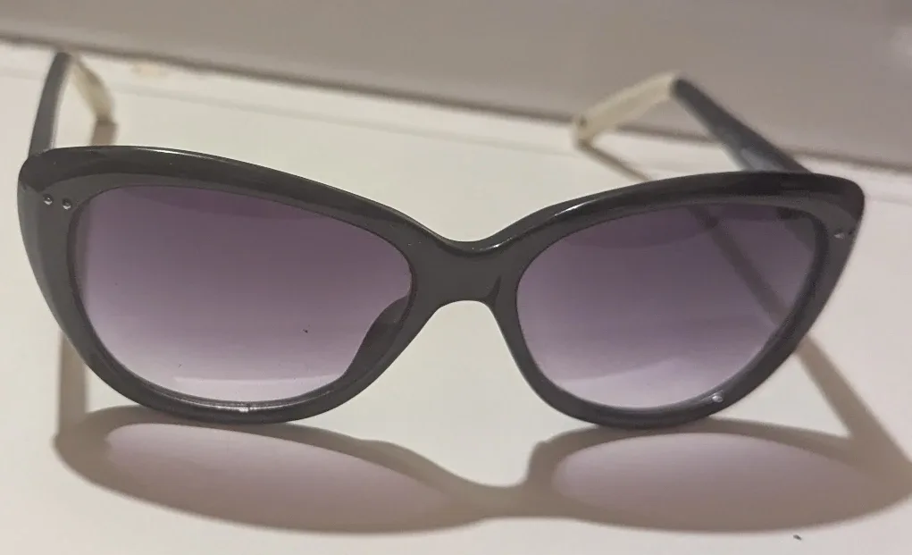 Tommy Hilfiger Sunglasses - TH LAD133