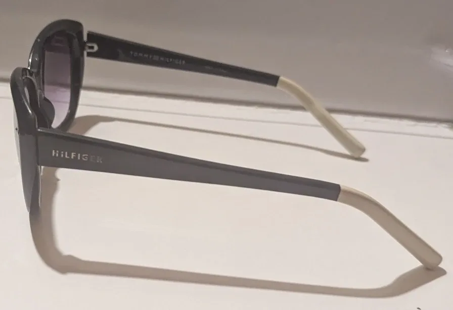 Tommy Hilfiger Sunglasses - TH LAD133 image indicator(3)