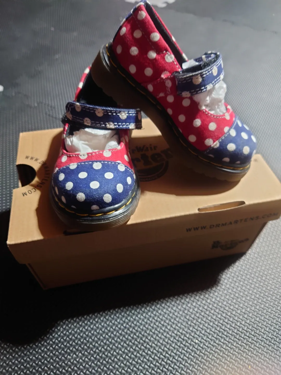 Dr. Martens Bairn Dots Fine Canvas Shoes - US 6