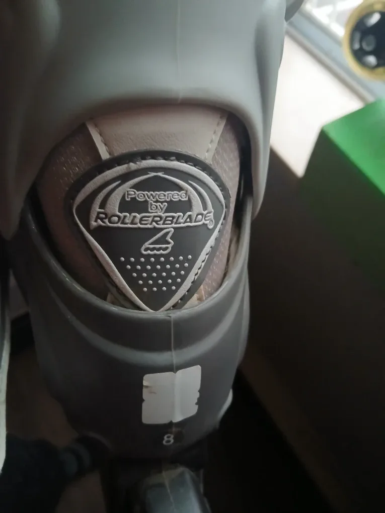 Rollerblade Bladerunner Pro 78 Inline Skates - Size 8 image indicator(2)