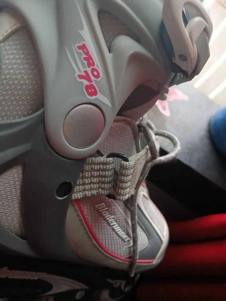 Rollerblade Bladerunner Pro 78 Inline Skates - Size 8 - photo 3