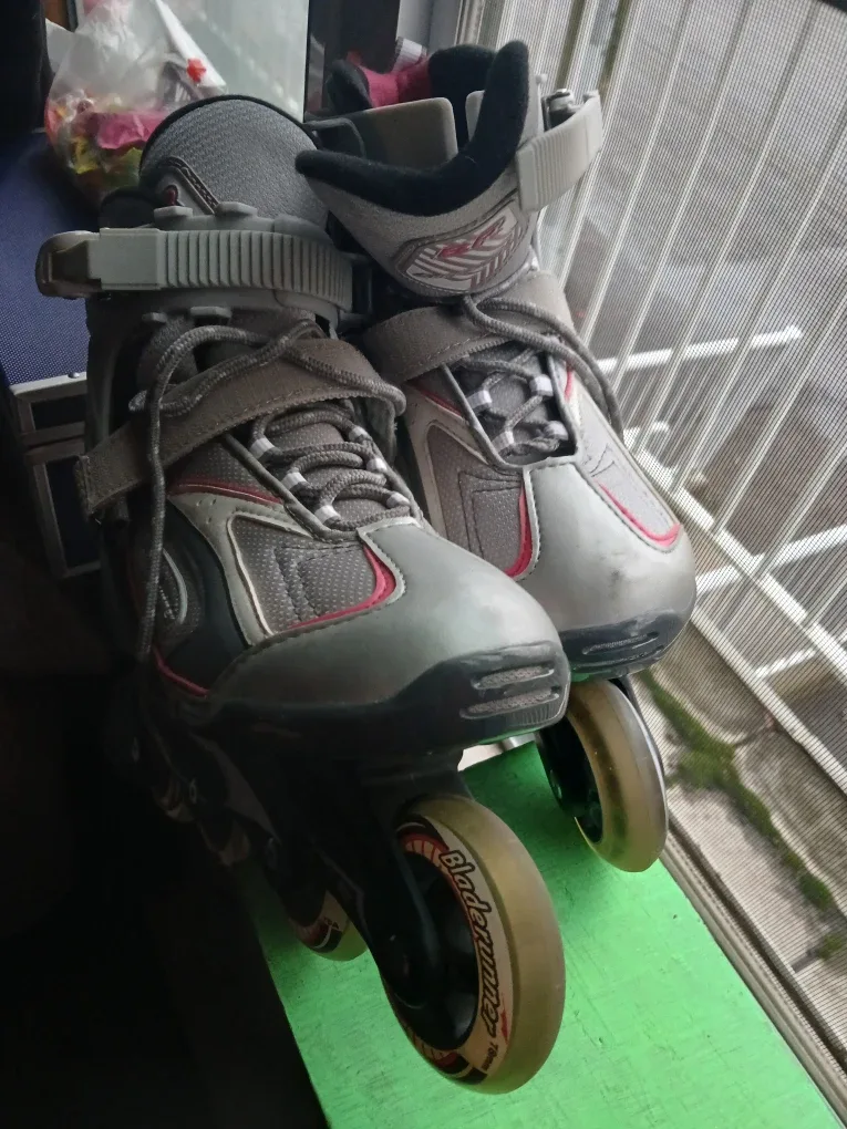 Rollerblade Bladerunner Pro 78 Inline Skates - Size 8 image indicator(6)