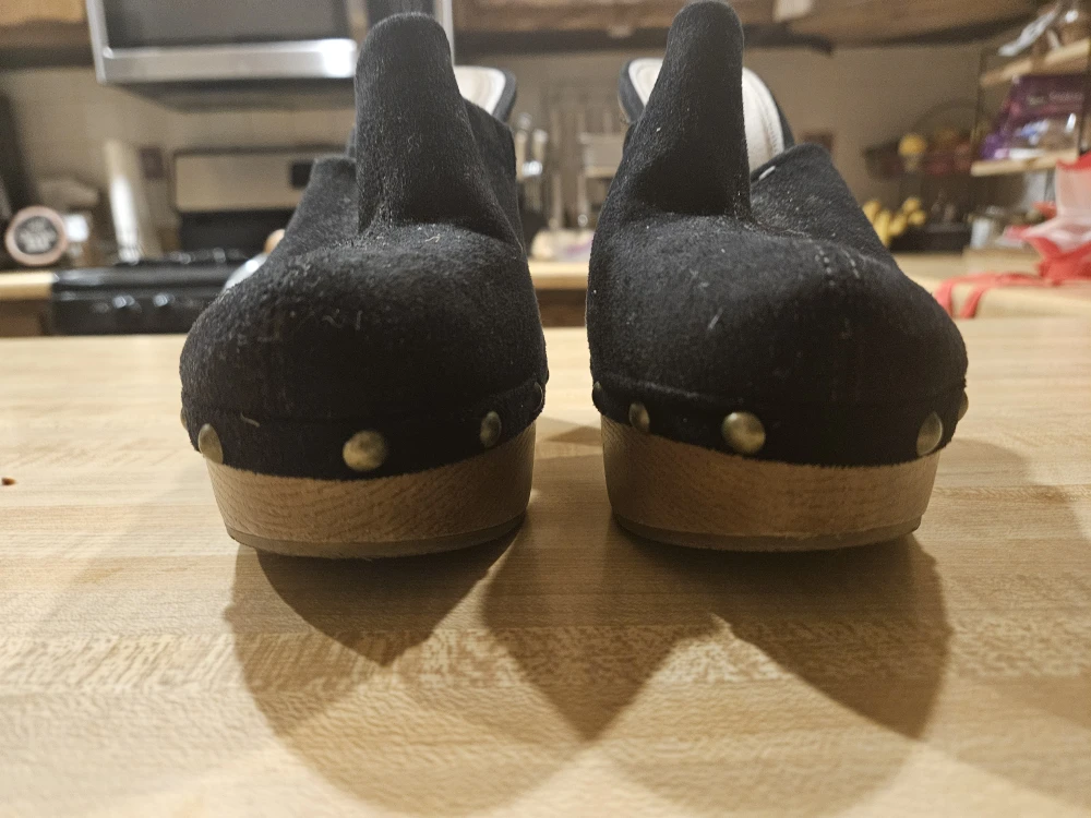 Mossimo Supply Co. Black Wooden Heel Clogs - Size 8.5 - photo 2