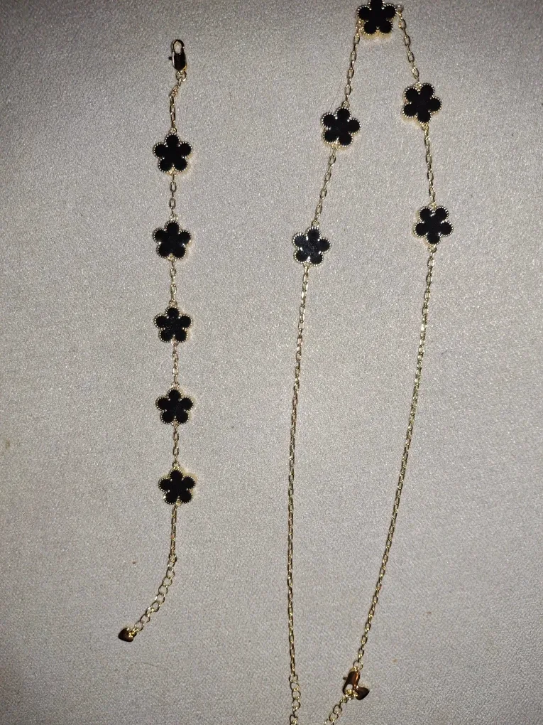 Black Necklace & Bracelet Set