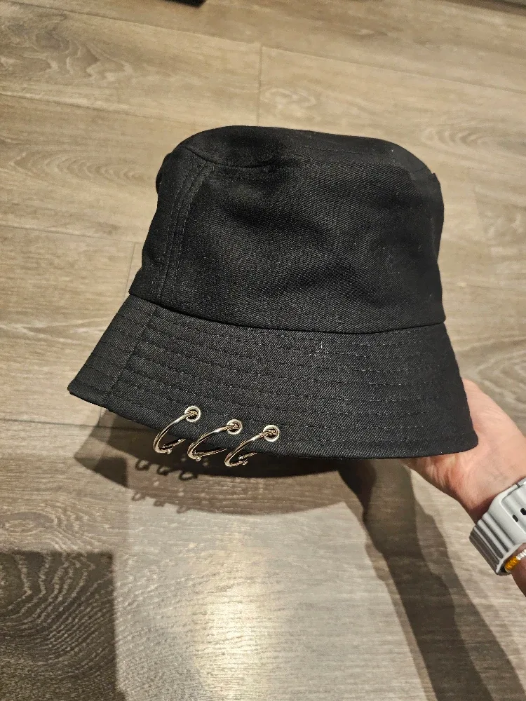 Black Bucket Hat with Ring Detail