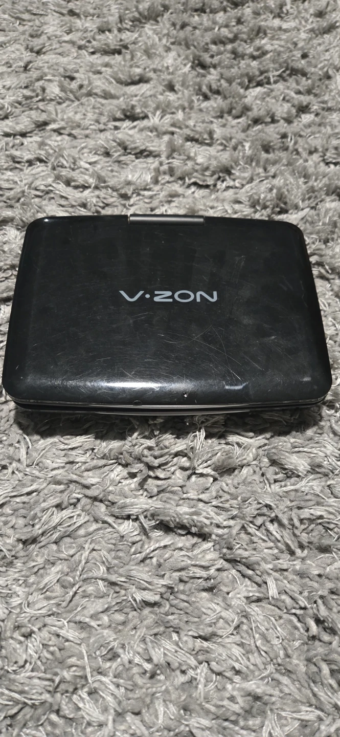 Coby V.ZON Portable DVD Player