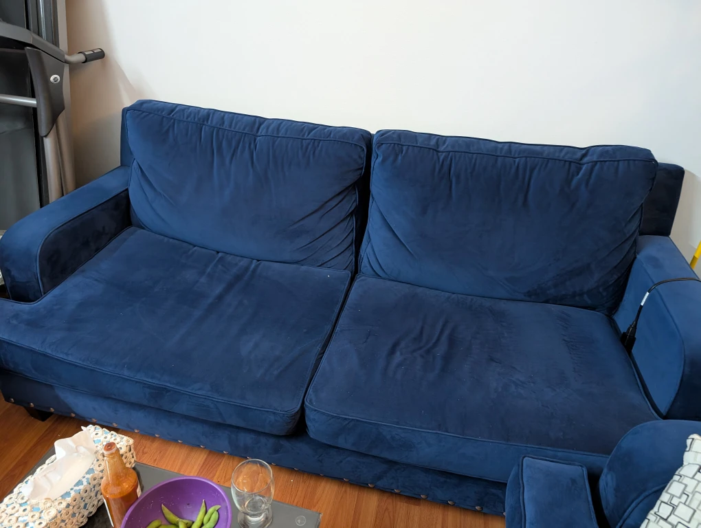 4 seat Blue Velvet Sofa - photo 3