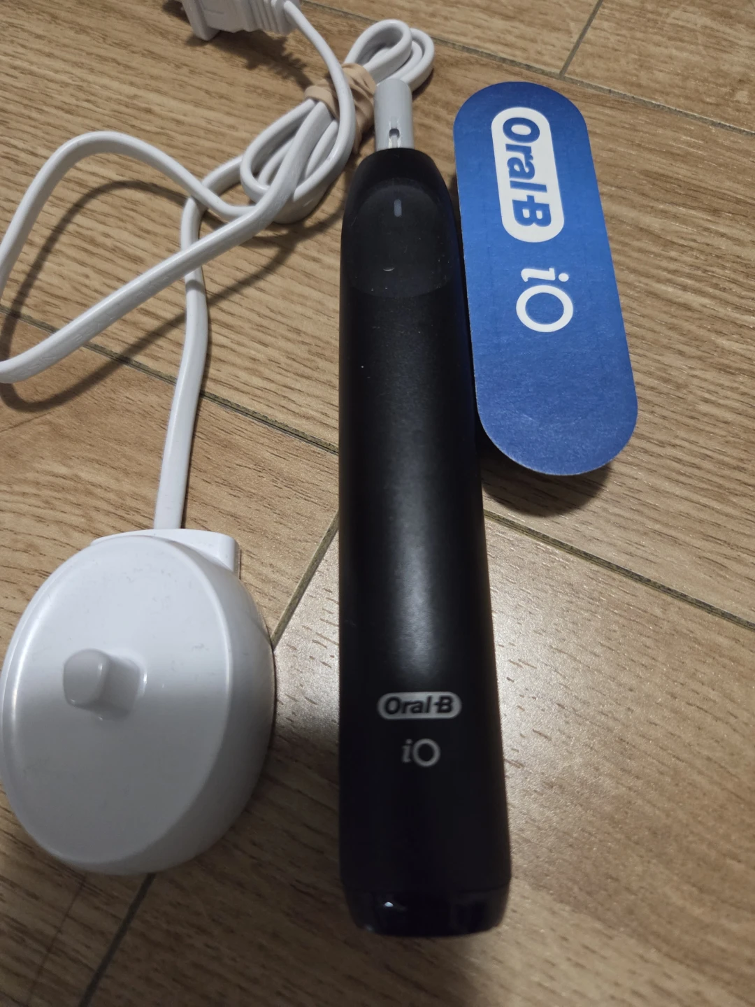 Oral-B iO Electric Toothbrush - Black