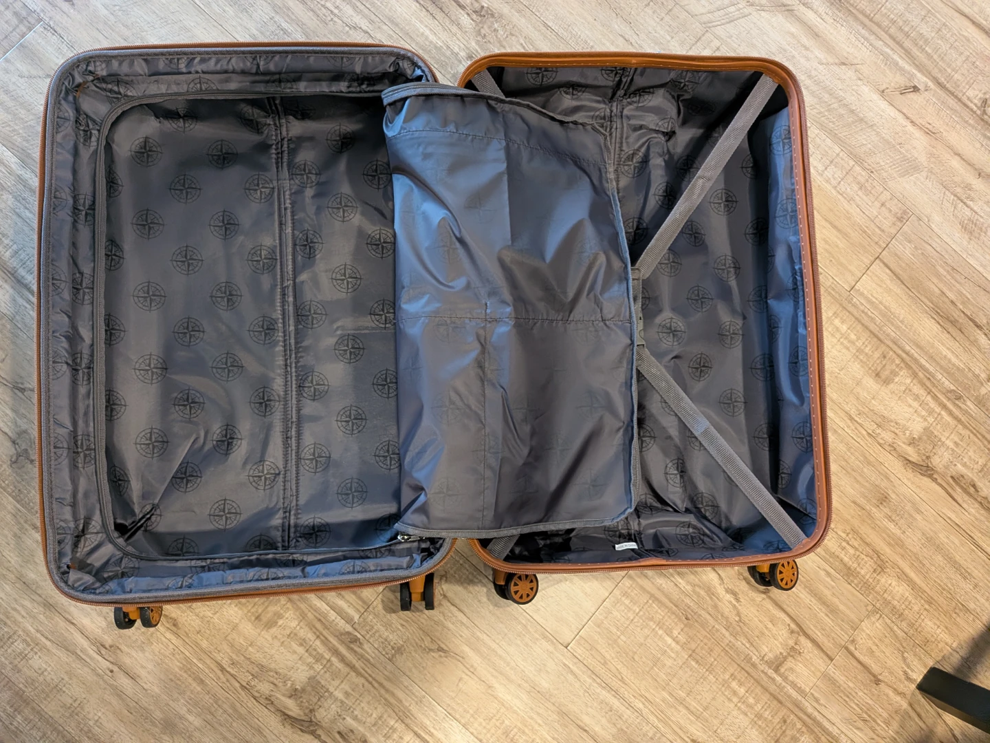 Suitcase explorer - photo 5