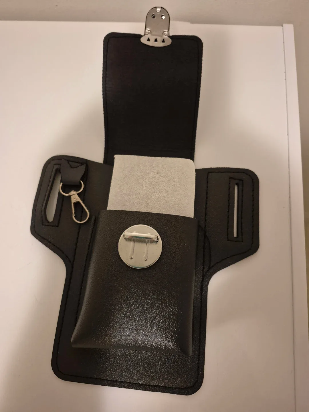 Polo Dinuo Black Leather Phone Holster #Cleanout image indicator(3)