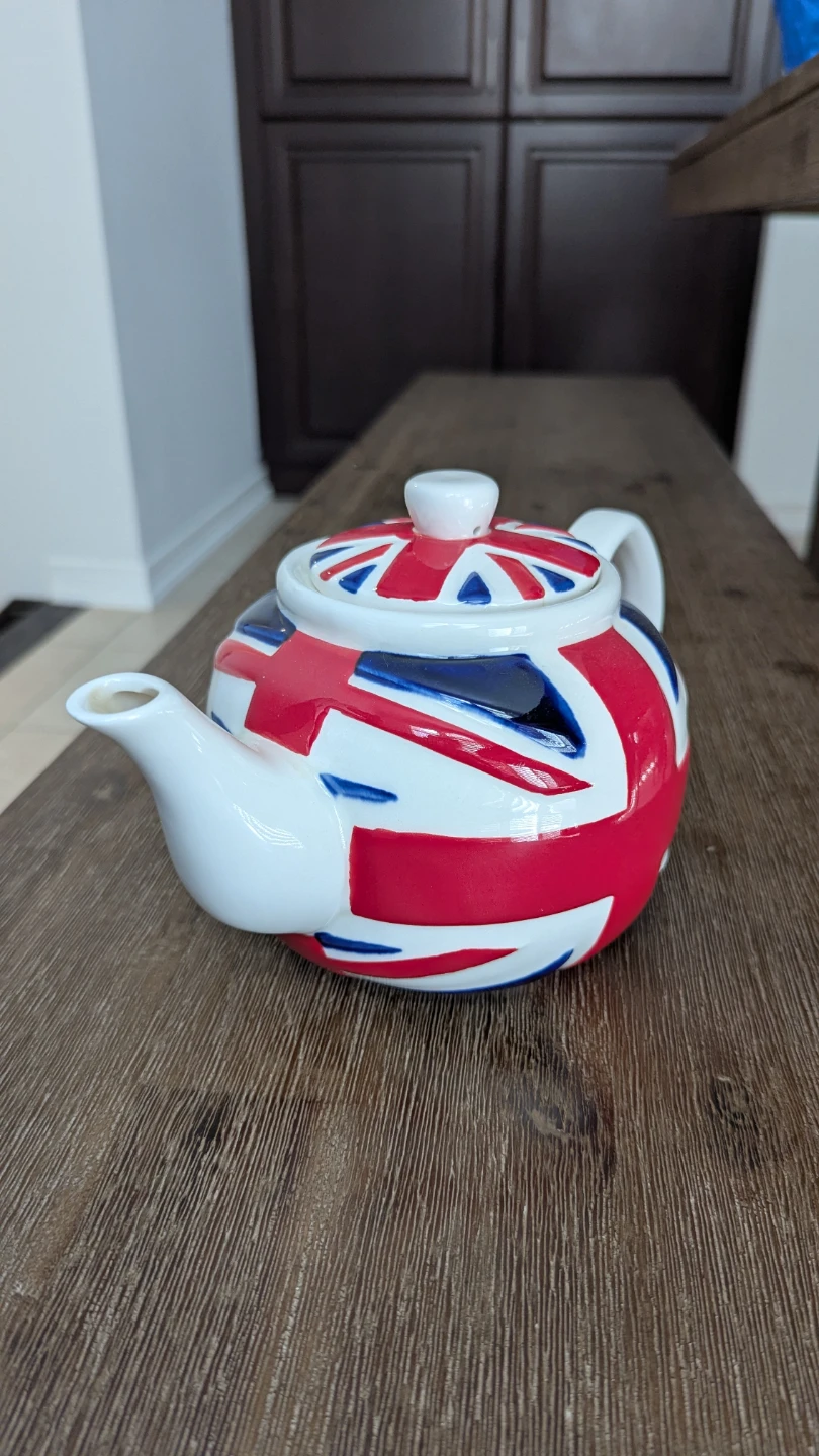 Union Jack Teapot