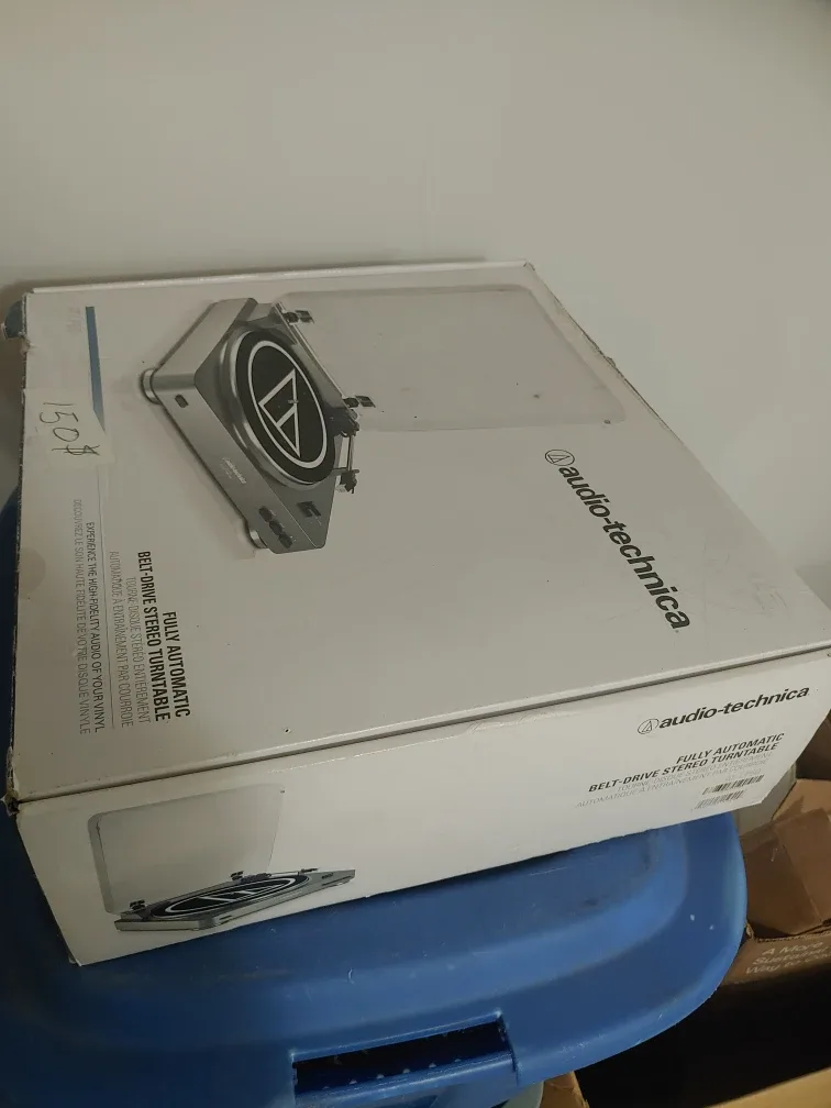 Audio-Technica AT-LP60 Belt-Drive Stereo Turntable