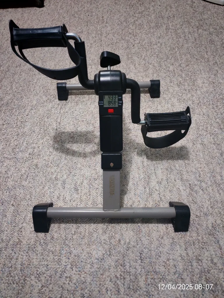 Drive Medical Exercise Peddler image indicator(2)