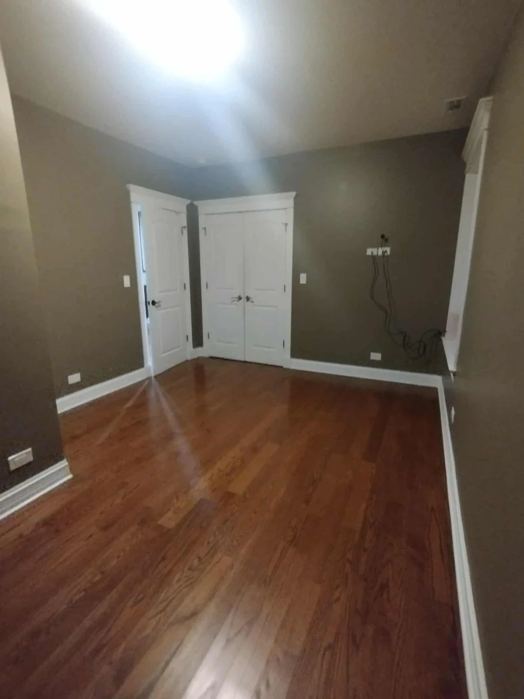 FOR RENT - photo 2