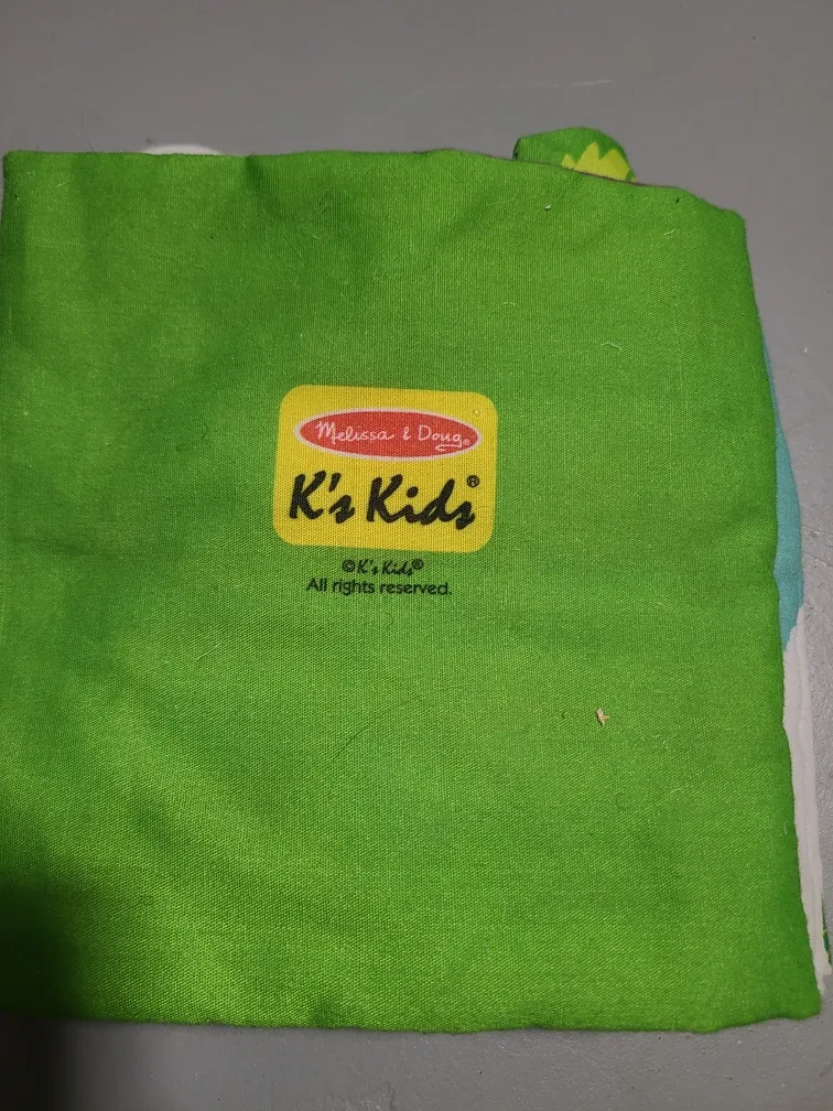 Melissa & Doug's Baby Soft Activity Book #cleanout image indicator(4)