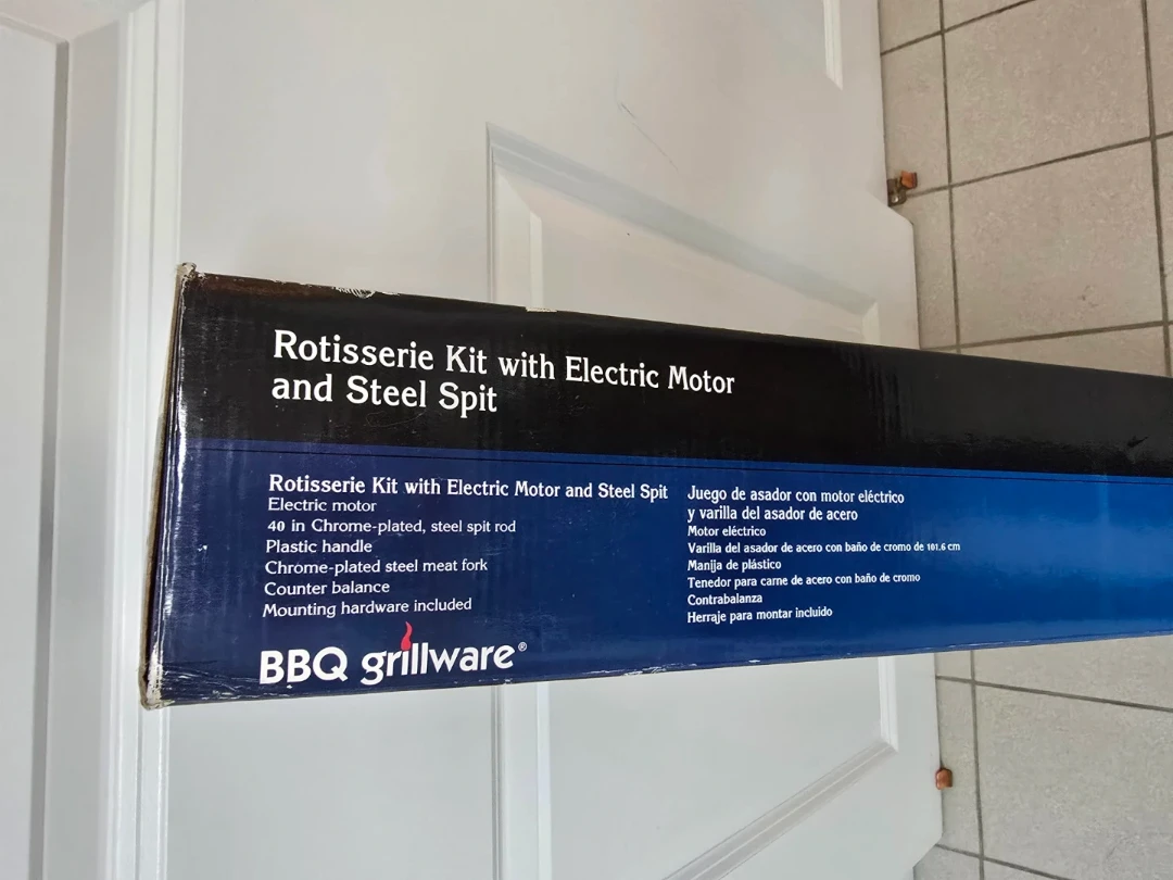 BBQ grillware Rotisserie Kit with Electric Motor - NEW - photo 3