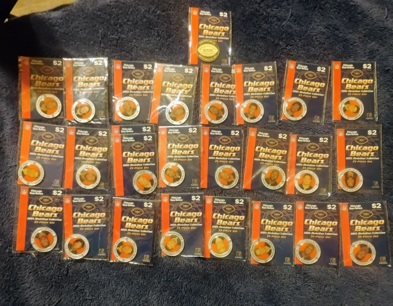 Chicago Bears 2003 Medallion Collection 25 Piece Set - photo 5