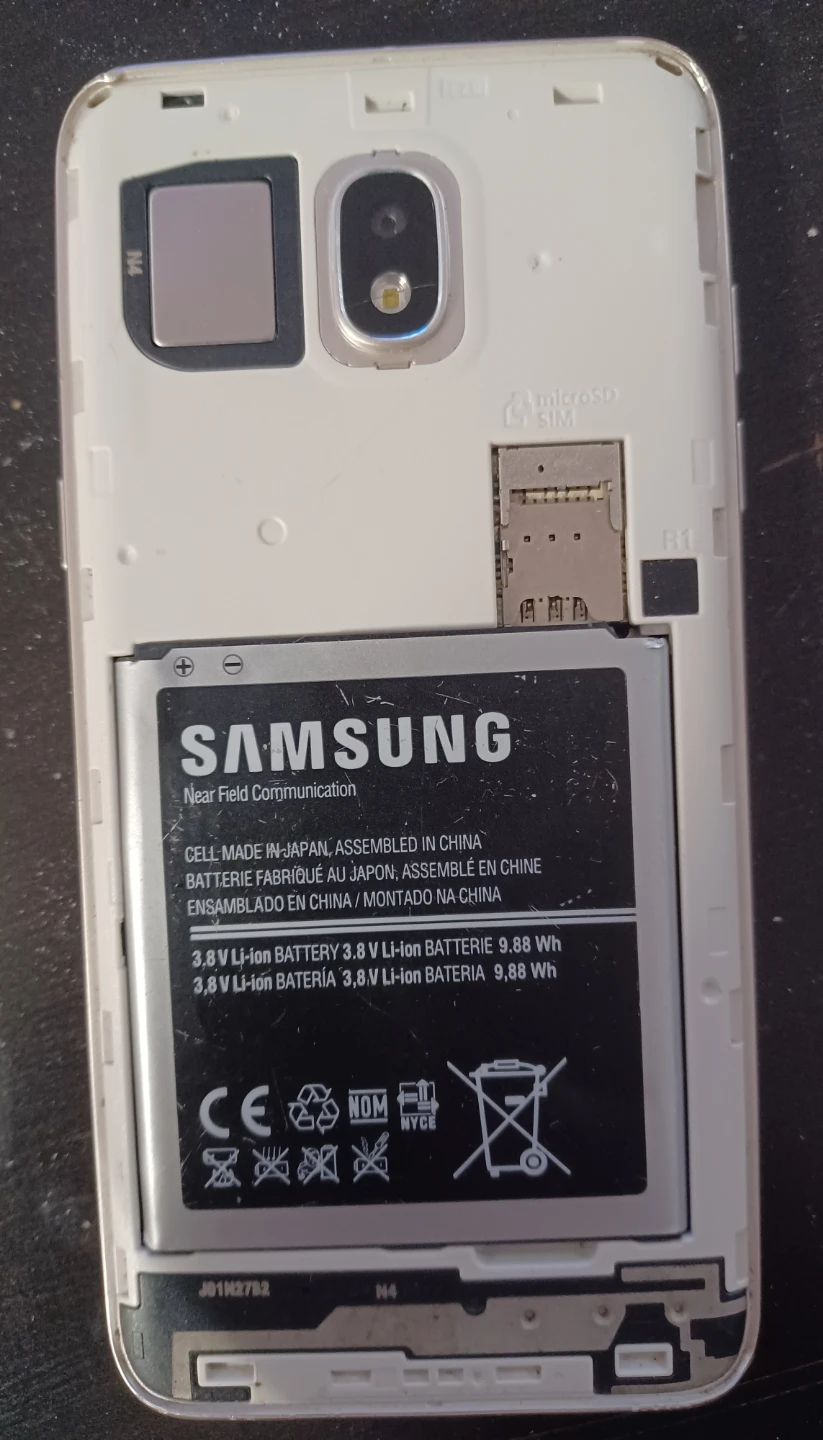 Samsung Galaxy J3 - photo 3