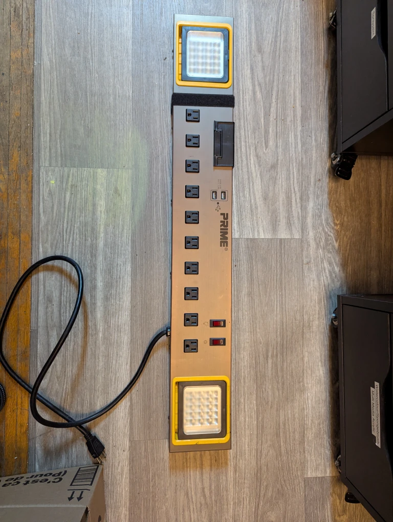 PRIME Power Bar with Lights