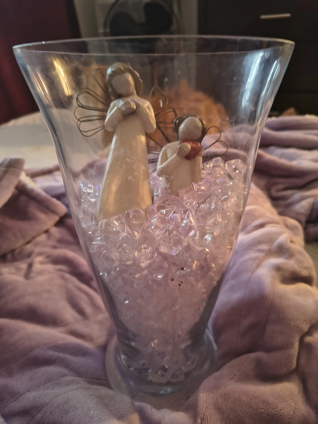 🏆Angel Figurines in Glass Vase
