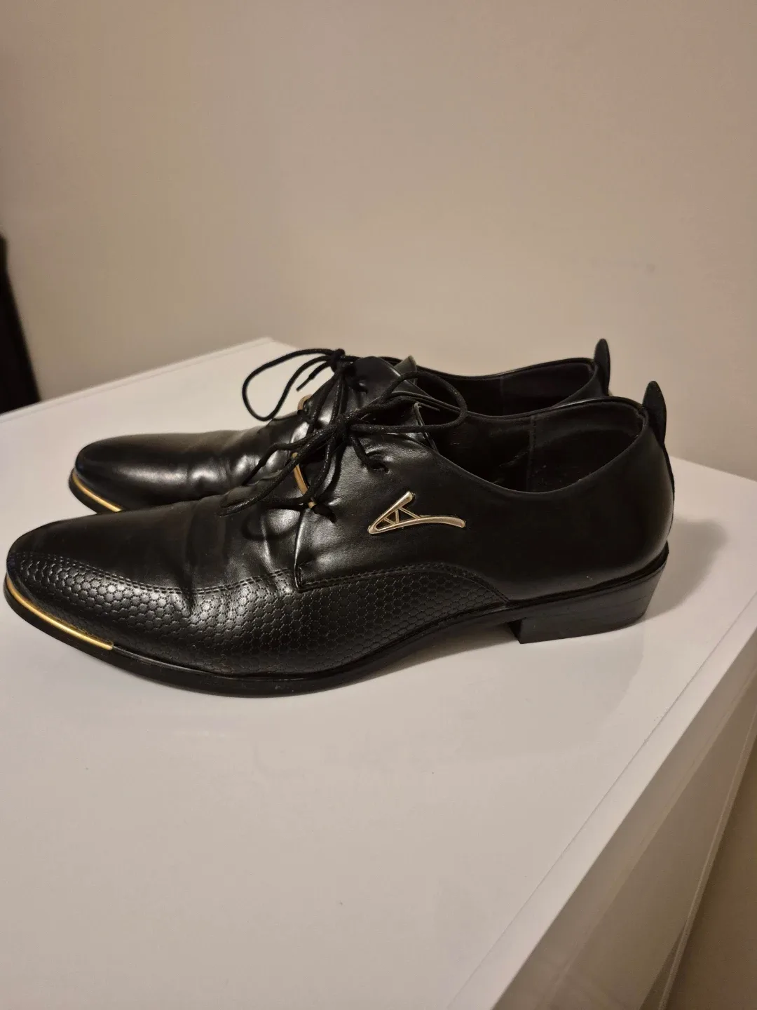 Men's Black Dress Shoes #Cleanout image indicator(2)