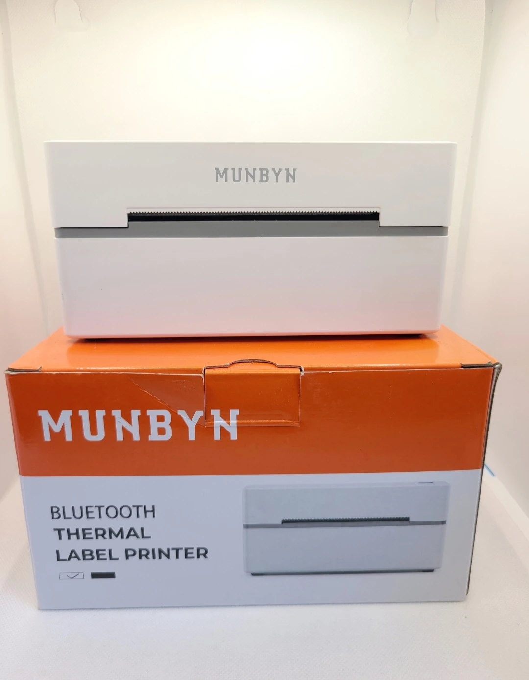 MUNBYN Bluetooth Thermal Label Printer New 500 Labels incl - photo 2