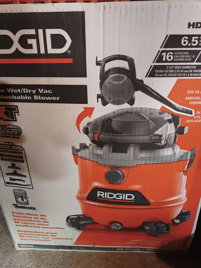 RIDGID 60L (16 Gal) Wet/Dry Vac HD1600