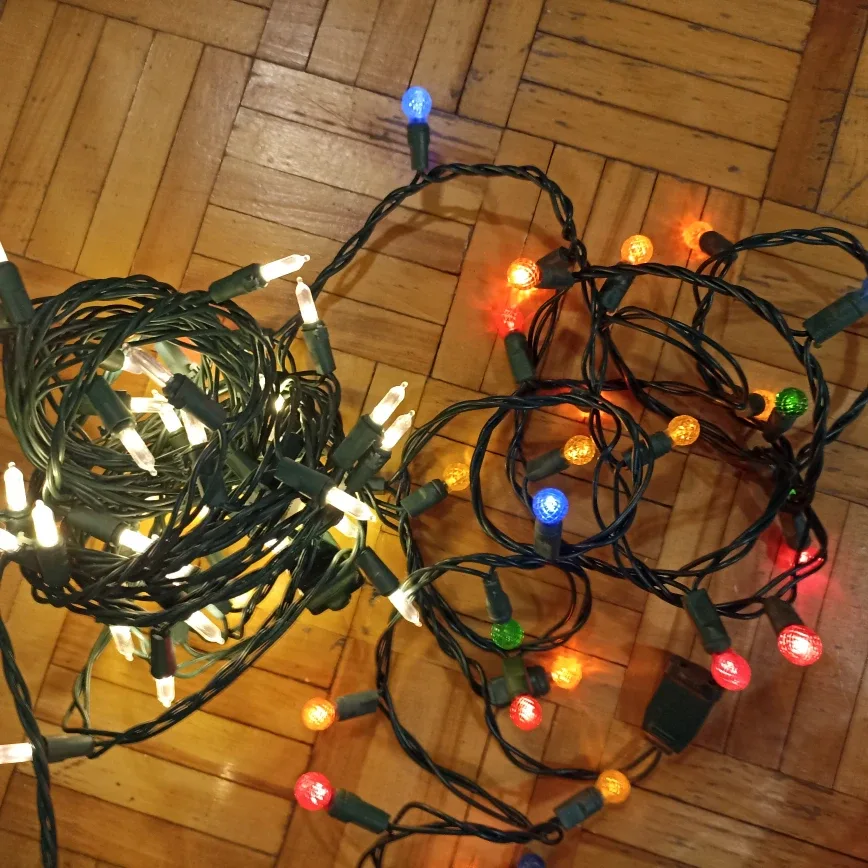 ‼️Free‼️Christmas Decorations a big bag