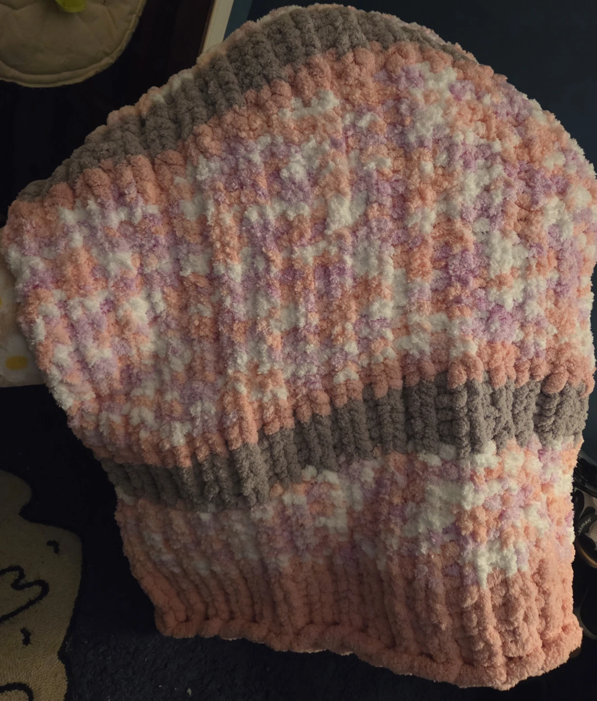 Handmade Chunky Knit Blanket - Pink/Gray/White
