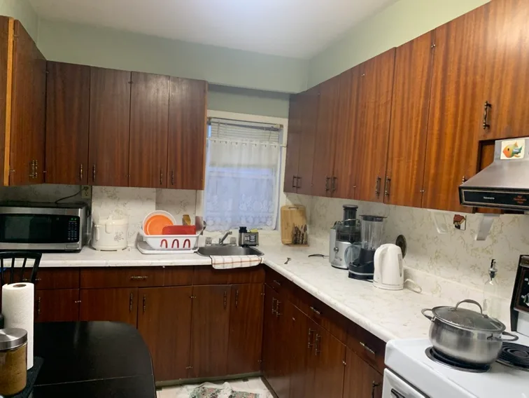 Furnished 1 Bedrm apt.Separate entrance Jan 1st image indicator(2)