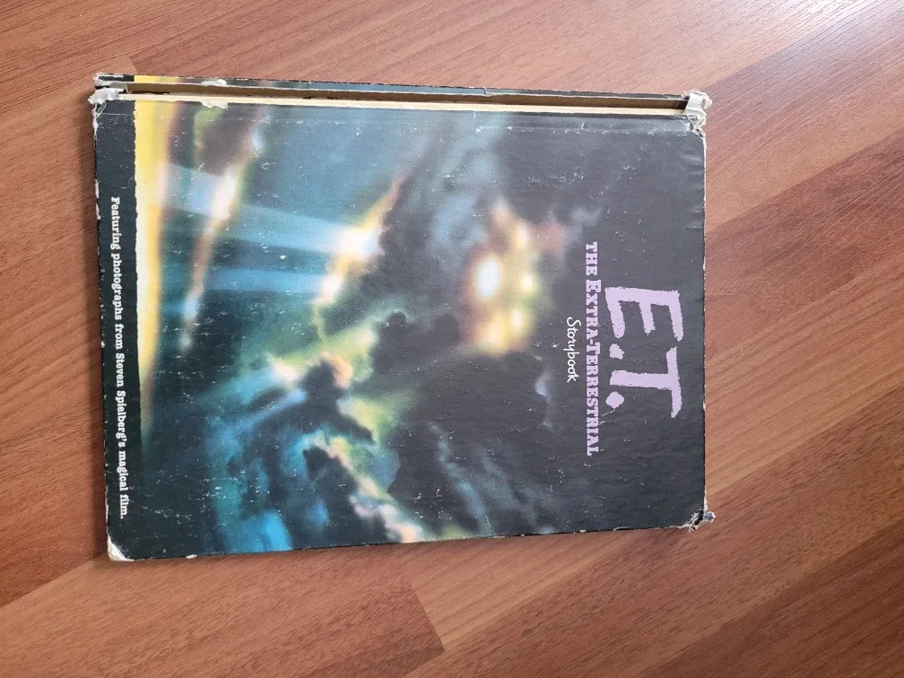 E.T. The Extra-Terrestrial Storybook by William Kotzwinkle