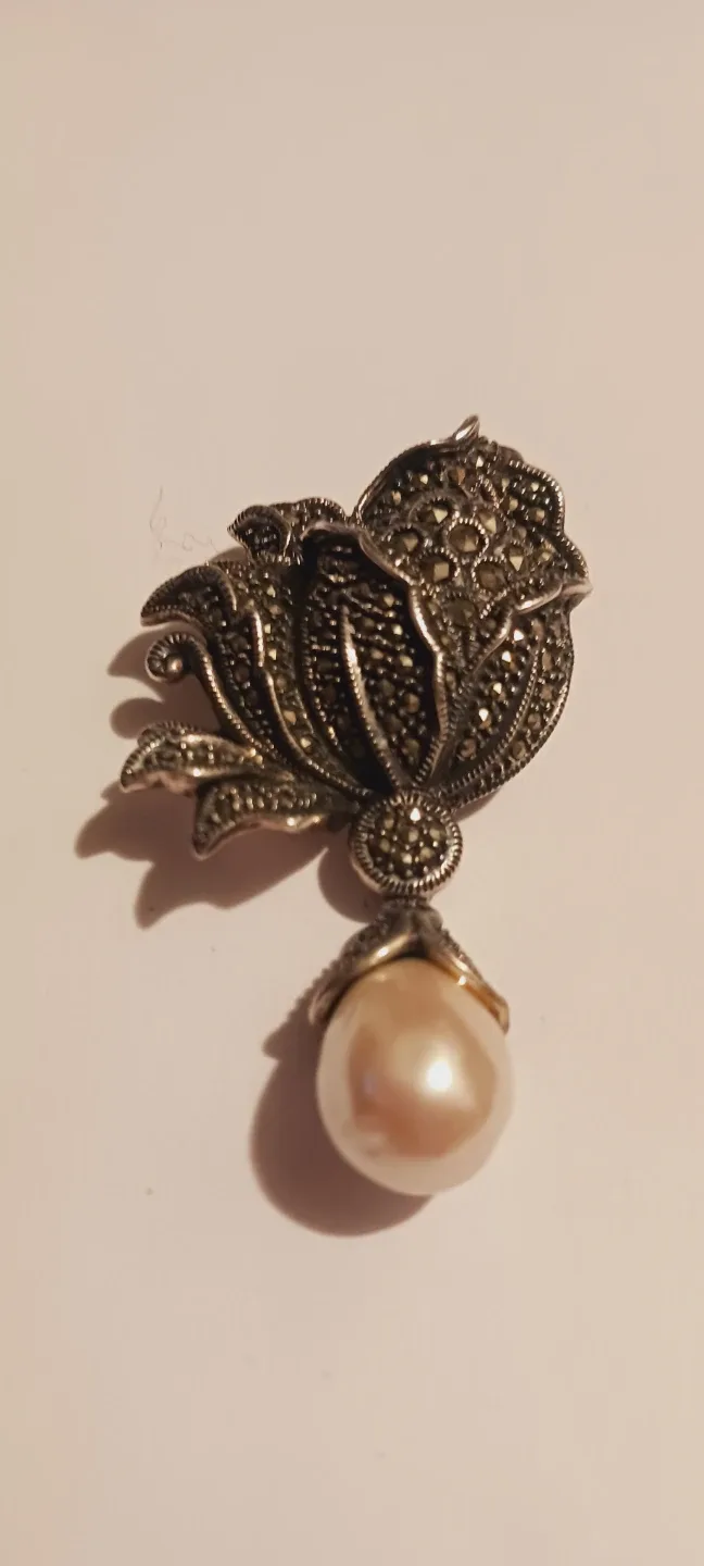 JUDITH JACK Signed Sterling Silver 925 Marcasite Brooch