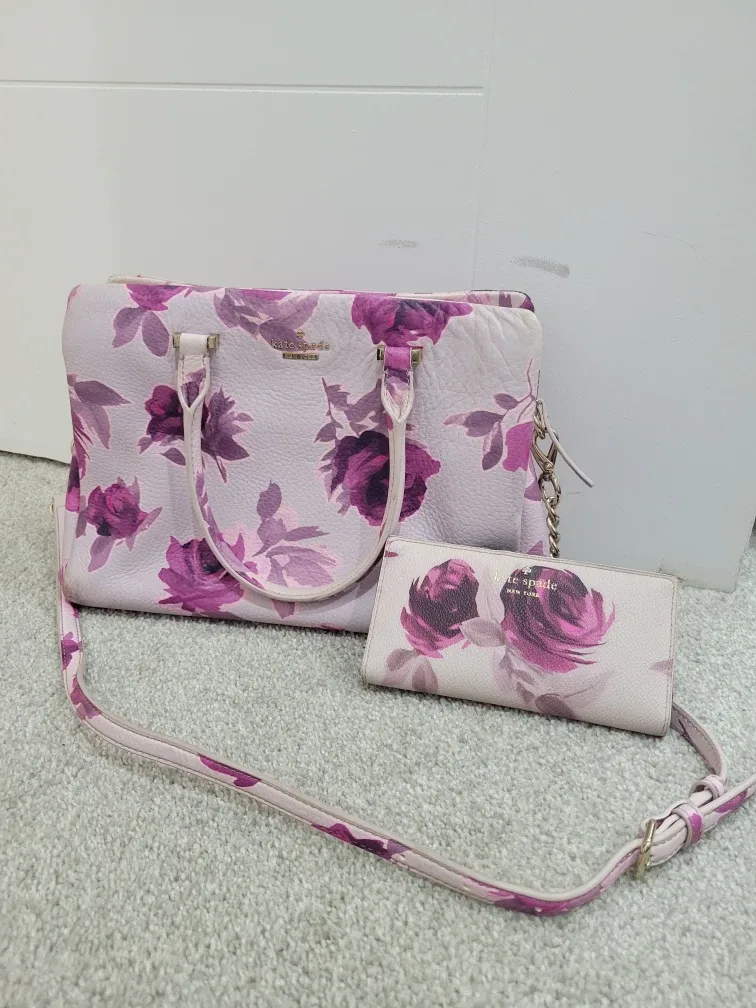 Kate Spade Floral Handbag & Wallet Set image indicator(2)
