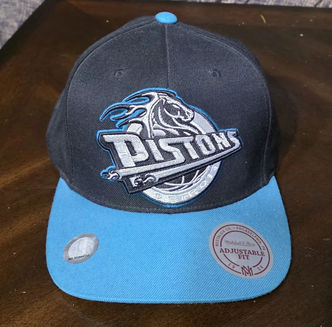 Mitchell & Ness Detroit Pistons Adjustable Hat