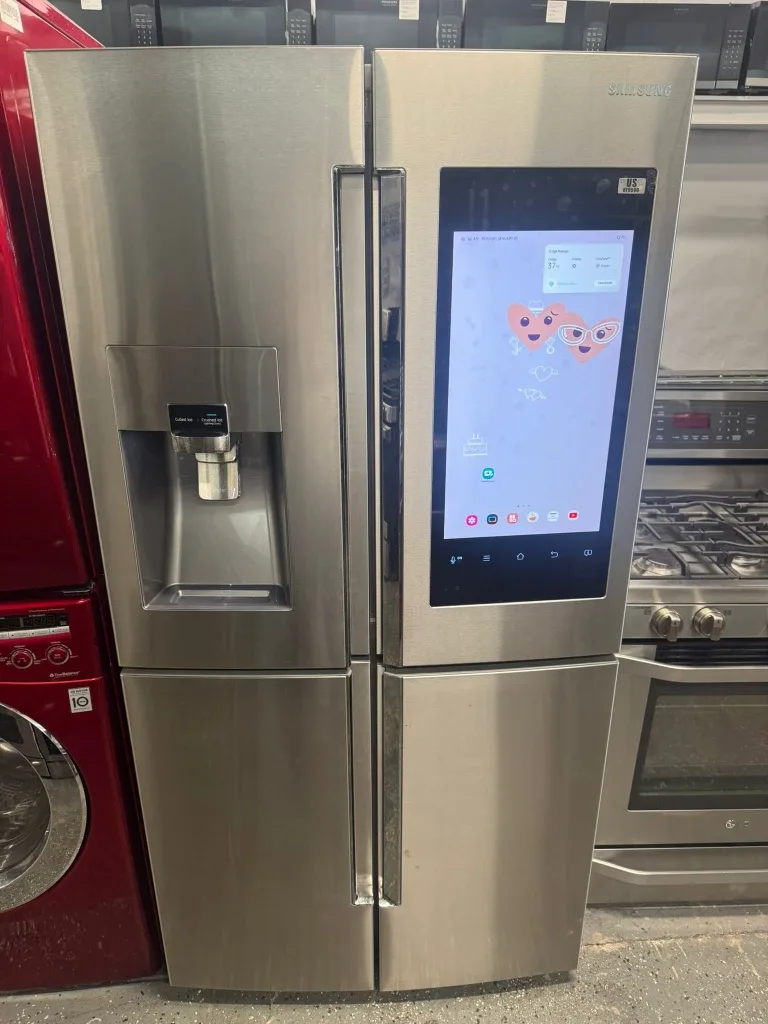 Samsung family hub refrigerator