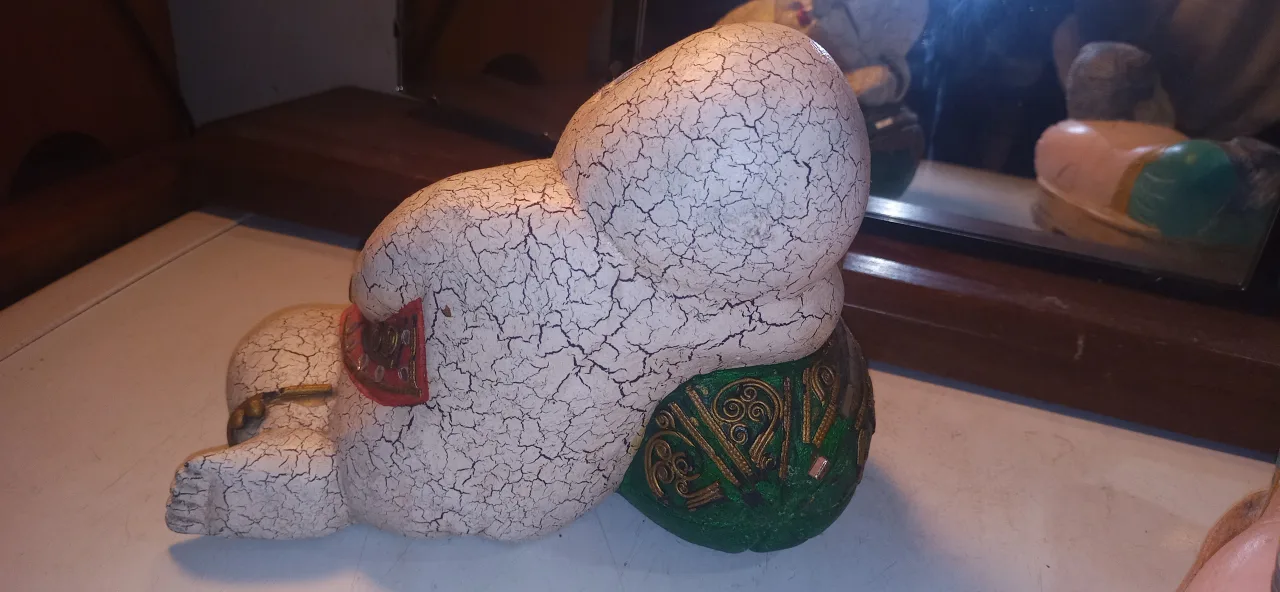 2 Vintage Folk Art Carved Ladies on Couch image indicator(5)