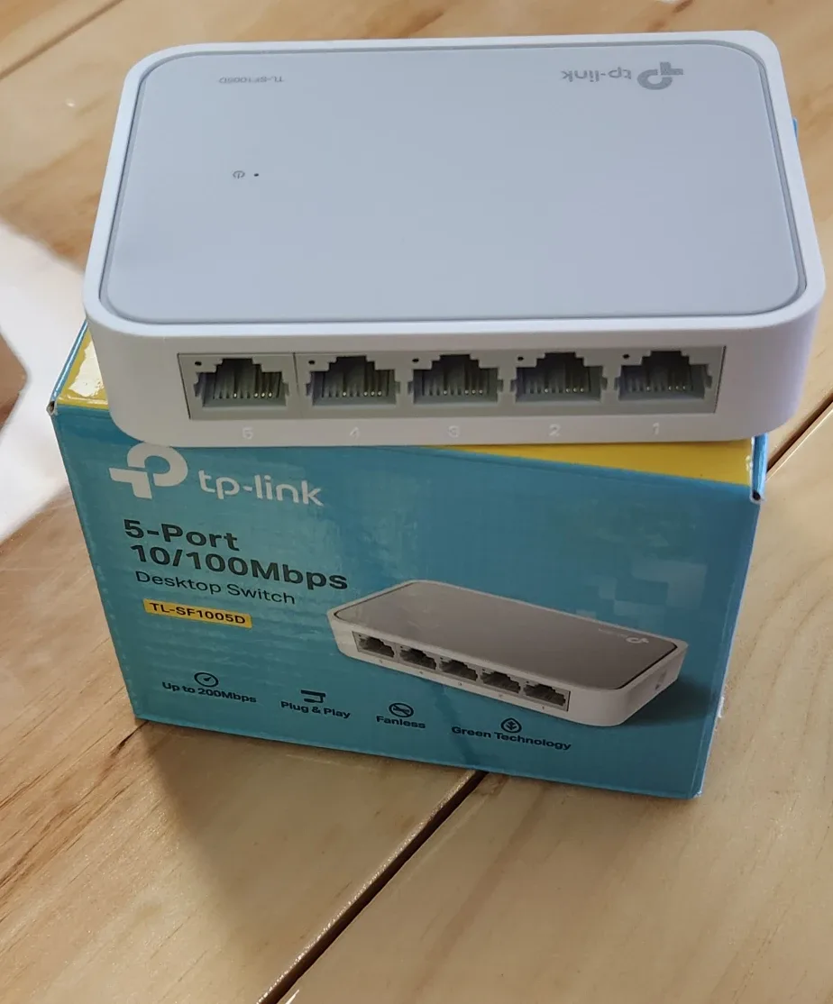 TP-Link 5-Port Desktop Switch TL-SF1005D
