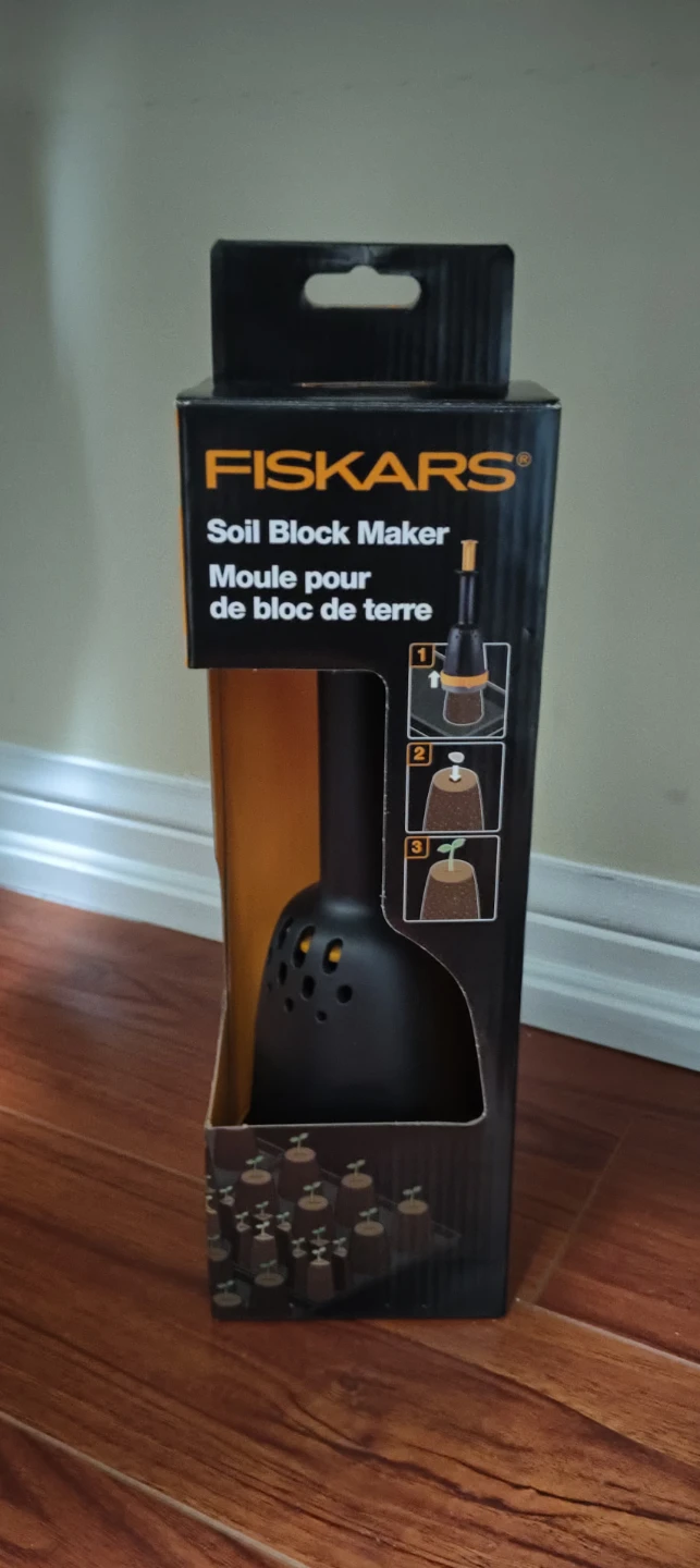 Fiskars Soil Block Maker - New in Box!