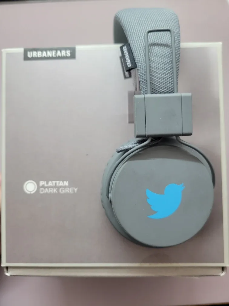 Urbanears Plattan Dark Grey Headphones #Cleanout image indicator(5)