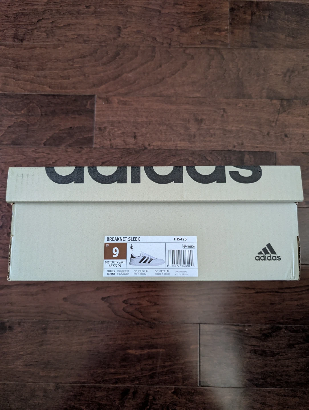 Adidas Shoes - Size 9, new in box - photo 2