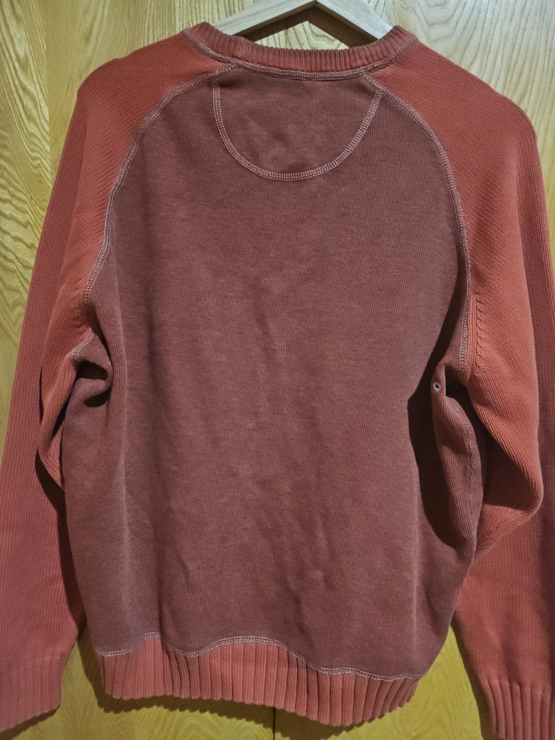 Tommy Bahama Red Sweater - photo 2