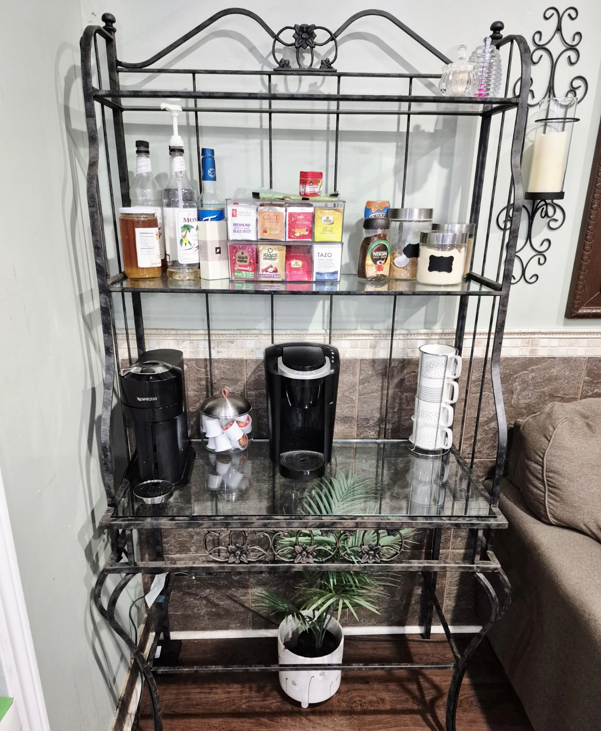 Metal Bakers Rack with Glass Shelves - photo 2