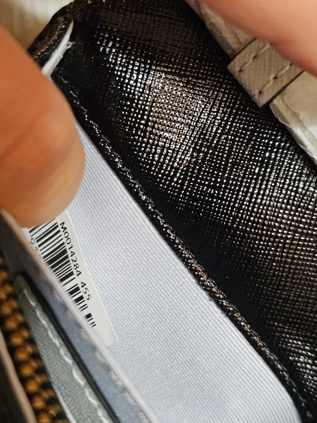 Marc Jacobs Snapshot Wallet on Chain - Navy image indicator(6)