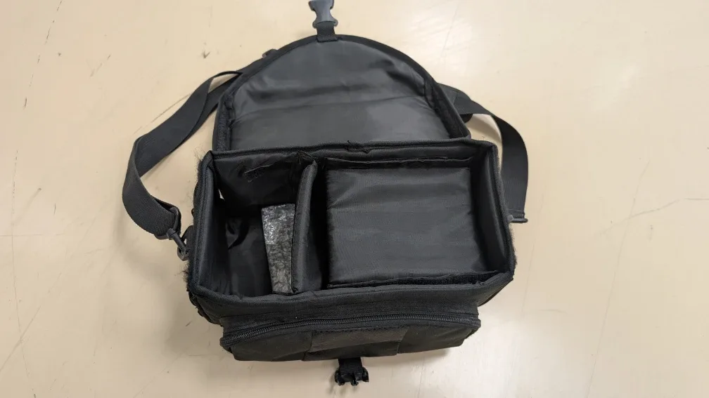 Bower Camera Bag - Black image indicator(2)