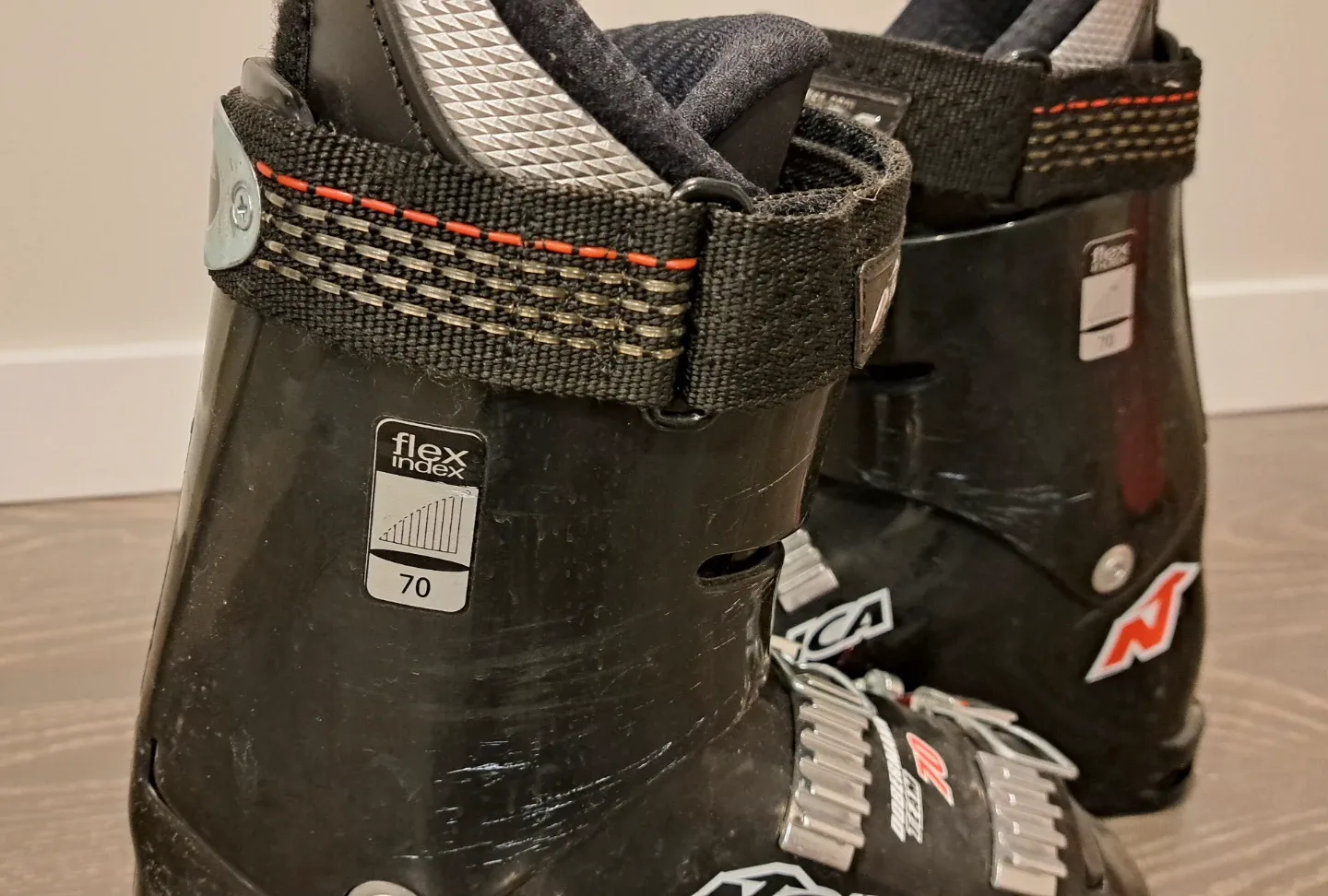 Nordica 🔼🎿Ski Boots | Dobermann Team 70 🎿 #CleanOut image indicator(5)